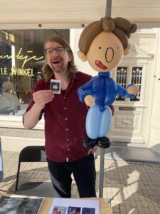 3D ballonfiguren maken op het stripspektakel in kampen"