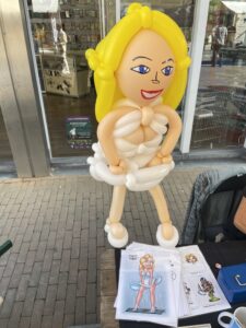 Met Marylin Monroe op het stripspektakel"