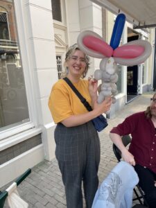 Op het stripspektakel in Kampen aan de slag met het roze konijn"