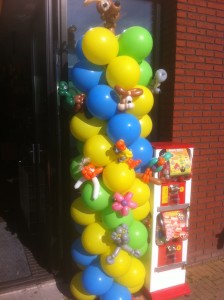 Ballonnendecoratie in samenwerking met ballonnenhondje.